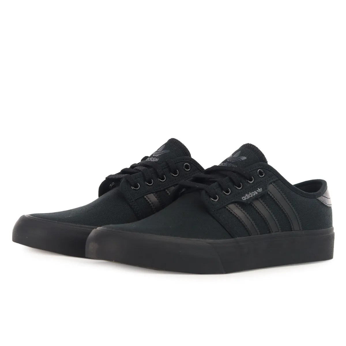 Adidas Seeley XT GZ8570 - schwarz-schwarz