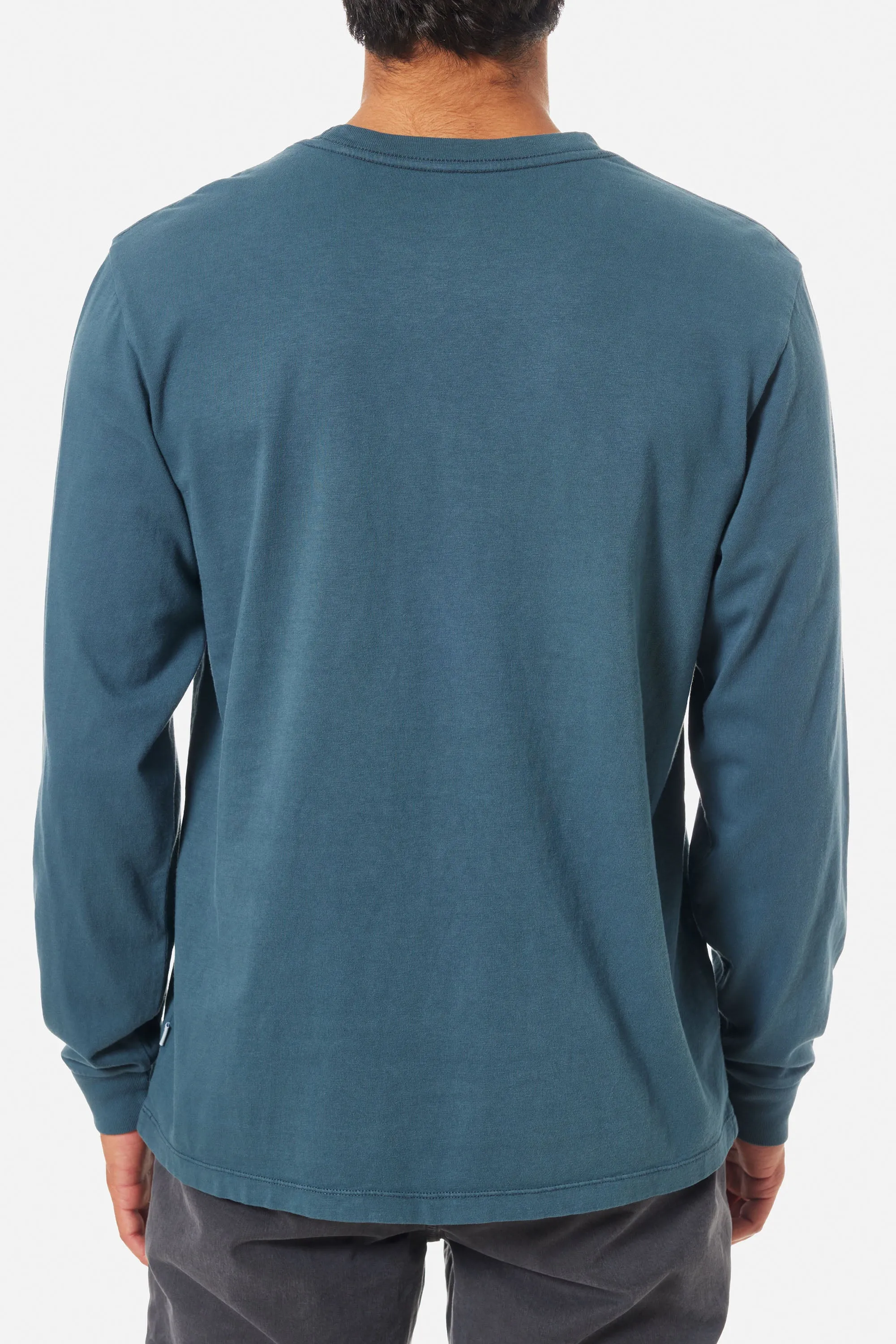 BASE LONG SLEEVE TEE