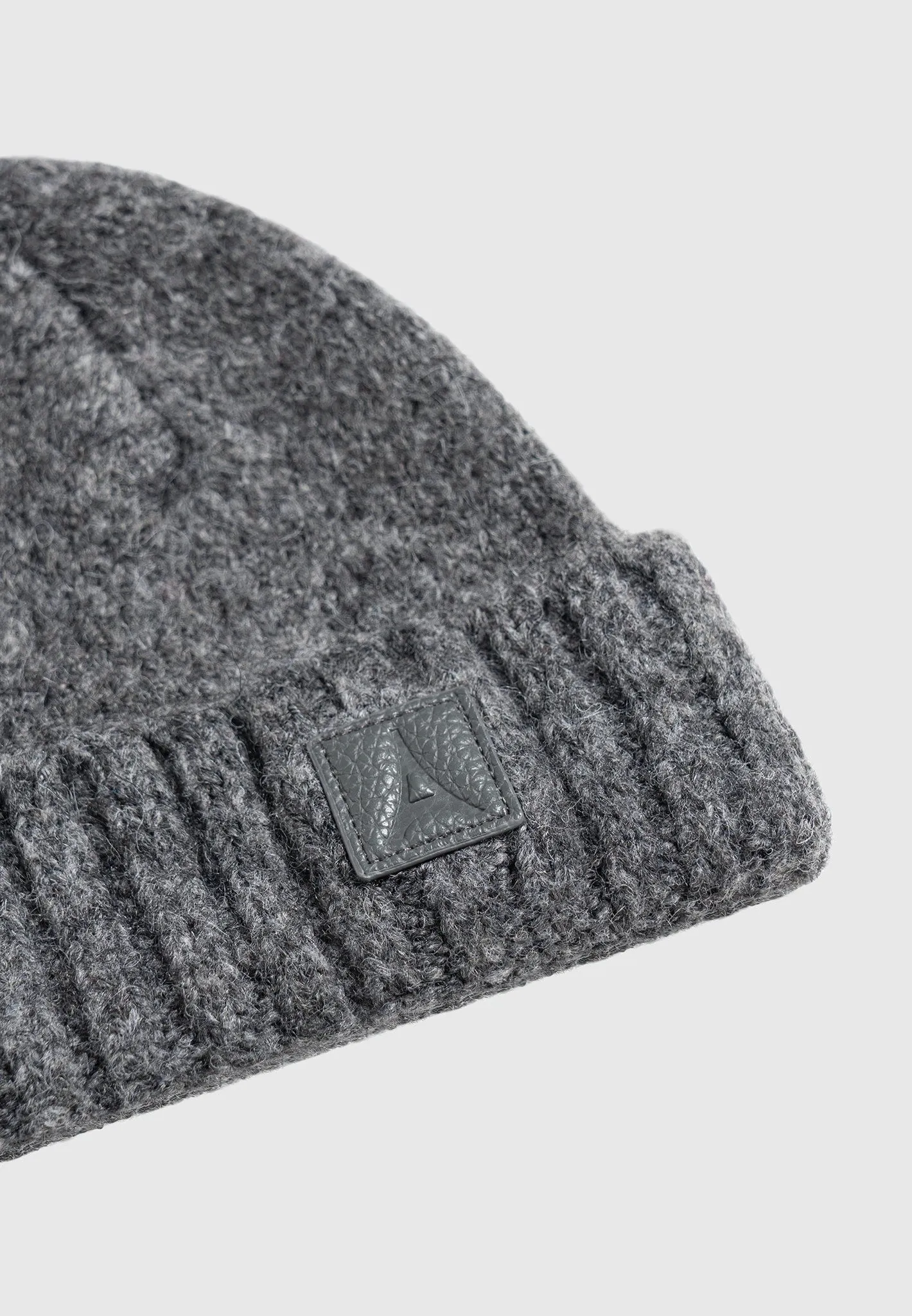 Brushed Wool Knit Beanie - Grey Marl