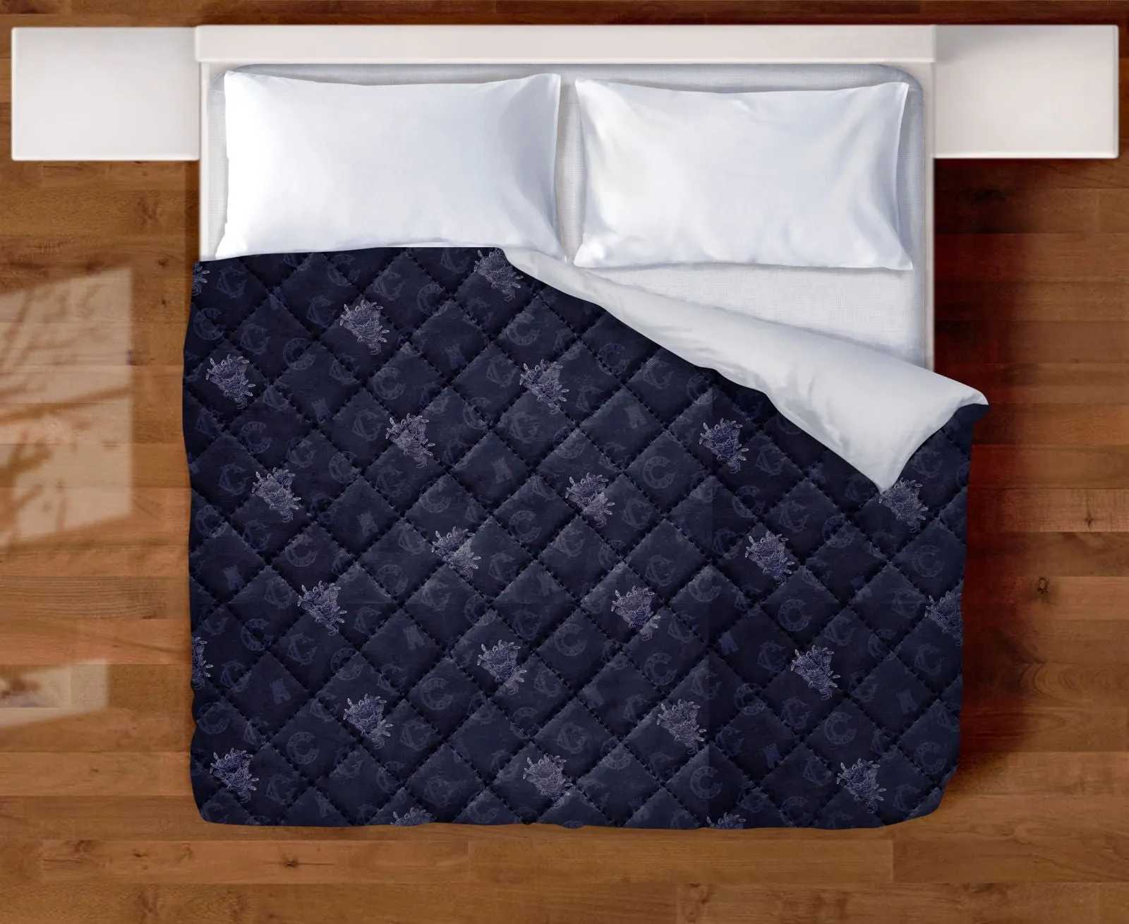 Medusa C Quilted Comforter