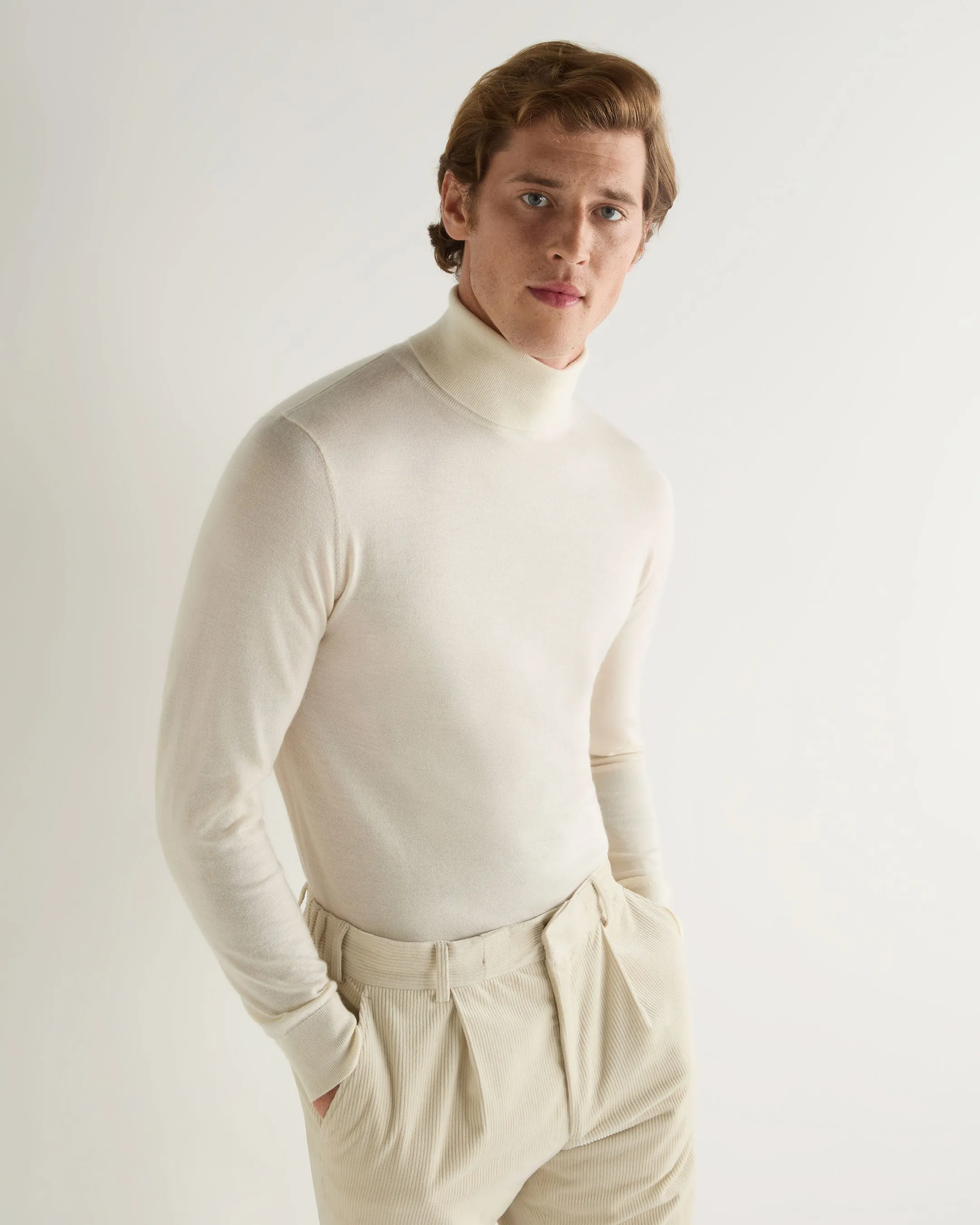 Men's Pimlico Fine Gauge Cashmere Turtle Neck Sweater New Ivory White