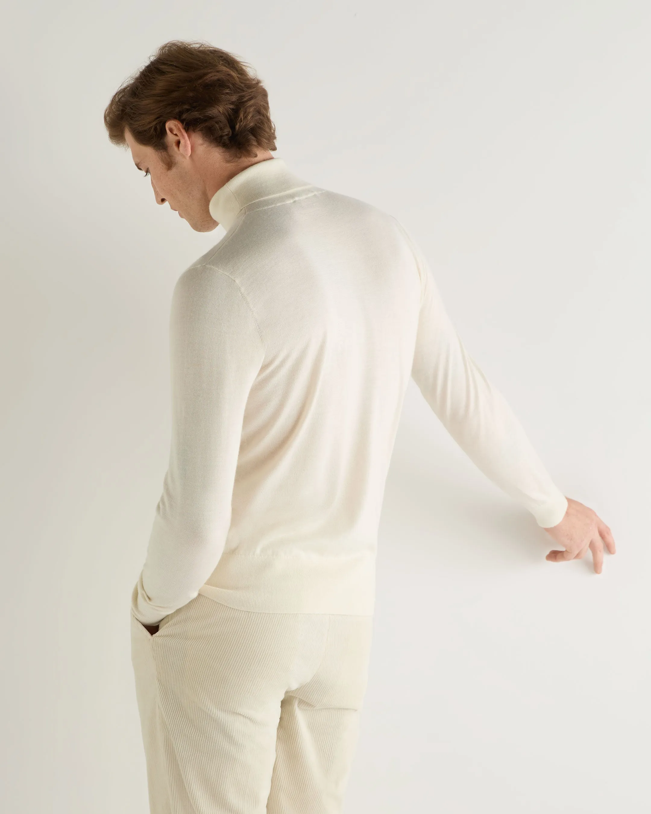 Men's Pimlico Fine Gauge Cashmere Turtle Neck Sweater New Ivory White