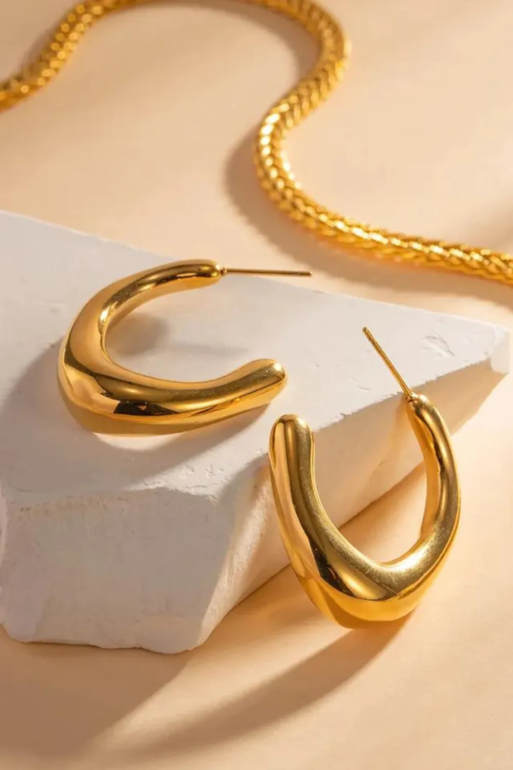 WATER RESISTANT GEOMETRIC SHAPED HOOP EARRINGS